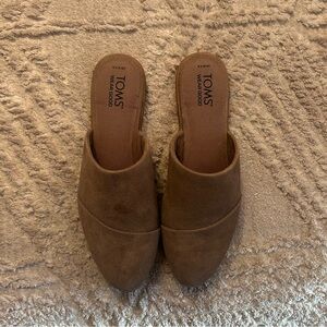 Tom’s Wear Good Jade Flat - Brand New